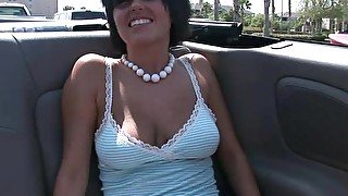 Hot Brunette Flashing Around Tampa Florida