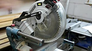 DIY Bed #0 - Sexy girl replace the blade on a Miter Saw