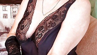 Your sweet stepmommy caresses her ass and then brings her pussy to orgasm with a vibrator