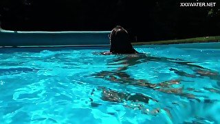 Angelica Heart - Amazing Babe Underwater