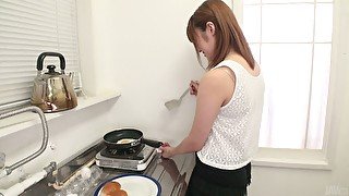 Good wife prepares breakfast and gives blowjob