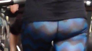 Latina milfs ass!!!