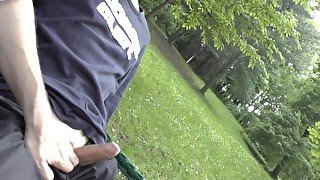 Handjob in Public Park