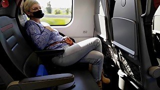 Train crossed legs orgasm (syntribation)