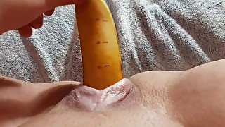 BANANA FUN! 7 inches long, a little longer video this time