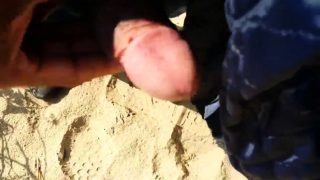 Str8 men jerking in beach for a slut