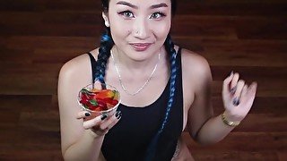 Alicia Hebi -- Gummy Worm Feet Challenge (Not Porn)