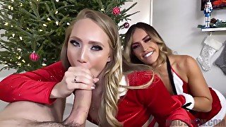 J Mac - Santa Smashes Two Pawgs For The Holiday Kelsi M P2