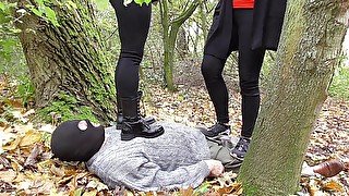 Trampling session in the wood, for the poor man