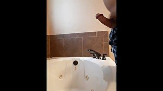 Bathtub Pissing