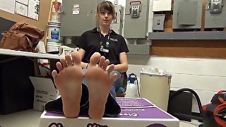 Cute Female Manager Takes Her Socks Off And Exposes Her Amazing Feet At The Work