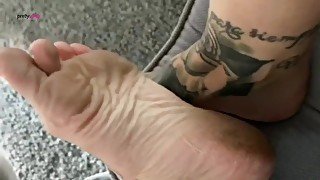 JESSIE SMALL FEET TEASE BAREFOOT