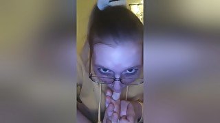 Young Amateur Geek Sucks And Worships Her Teenage Toes On Camera