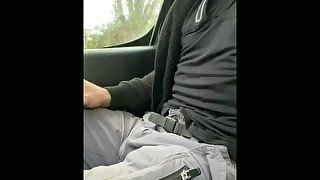 Builder wanks hard dick on his break