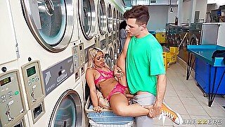 Lustful Slut Exciting Xxx Video - Luna Luxe