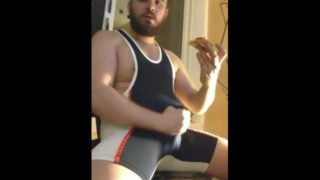 Singlet fun OF: bull_intraining