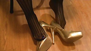 Golden Heels Play