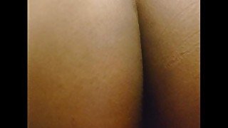 Sexy girl apply cream on her asshole and fingering..කැරි බැල්ලි පුකේ ක්‍රීම් උලලා ඇගිල්ල ගහනවා 😍🤤