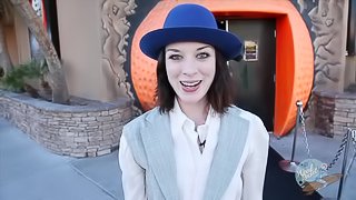 Stoya Goes to Kiss Mini Putt