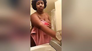 Hot Shower (bbw)