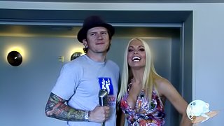 Show & Tell: Interview with Pornstar Jesse Jane