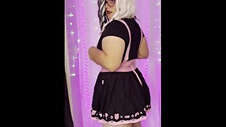 Husky Goth bitch Trans girl Dickgirl Ritha showing off