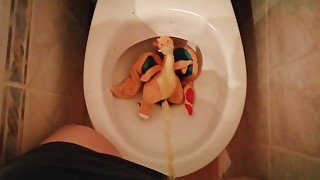 Charizard Peeing#1