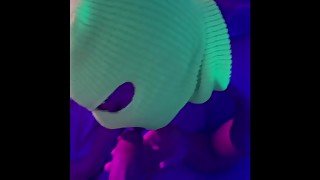 Neon ski mask slut blows big dick while twerking