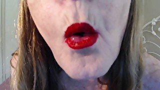 Horny Red Lips - TacAmateurs