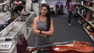 Latina woman pawns a Cello and pounded to earn extra money