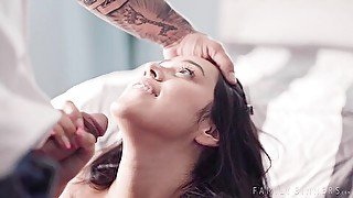 Derrick Pierce And Dania Vega In 18 Hot Porn Video