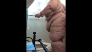 Ssbbw taking a Shower