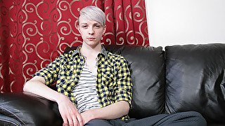 Blonde twink and his boyfriend fuck like crazy in homemade romance
