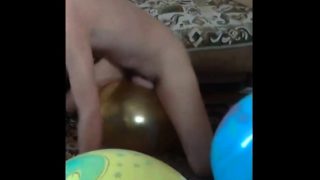 Balloon play popping humping cum