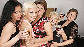 Five Horny Old And Young Lesbians Make It Special For Christmas - MatureNL