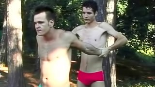 Gay Guys Strip Naked During a Job and Fuck in the Forest