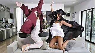 Step Daughters Danni Rivers & Jada Kai Get Wild Taboo Fuck For Their Graduation - DaughterSwap