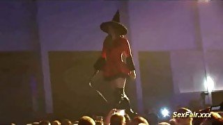 Spicy witch in erotic performance