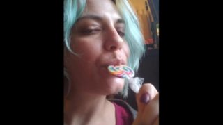 Blue haired girl suck until it falls apart in her mouth, chews and sh