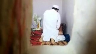 Afghan mullah's sex with a MILF