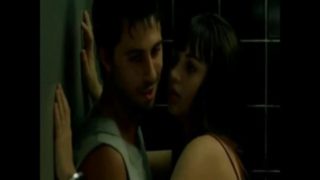 Ana se armas scene