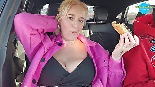 Wife Plays With Her Pussy While On A Drive