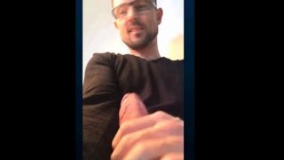 Str8 daddy showing off his cock on cam