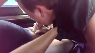 Russian whore sucked 2 cock in a car. Cum to her mouth