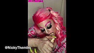 bimbo sucks pop rocks off own dirty toes