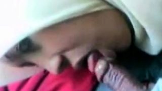 malay girl sucking dick in car