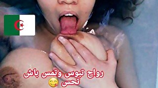 Hot boobs girl Arab algerie