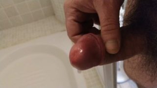 Primo video! Mi rovino l'orgasmo da solo, sborrate multiple