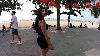 Big ass teen amateur from Thailand made a porno movie with big dick tourist