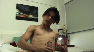 Twink Latino Dylan Stroking On Webcam